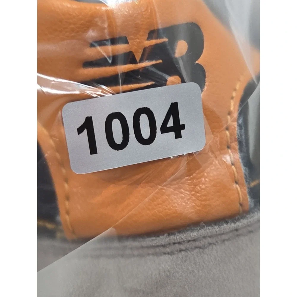 New Balance style footwear